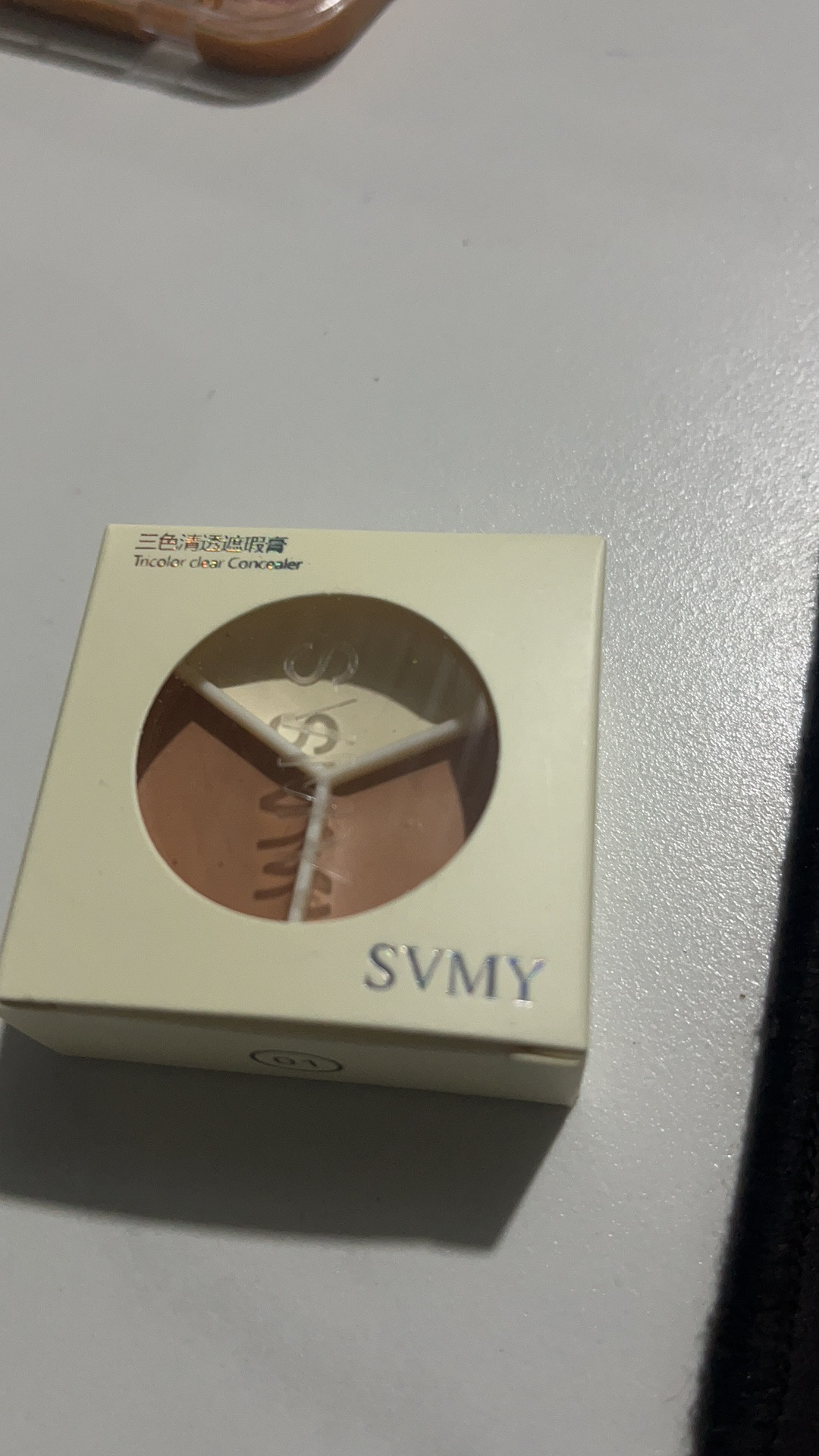 SVMY clear concealer