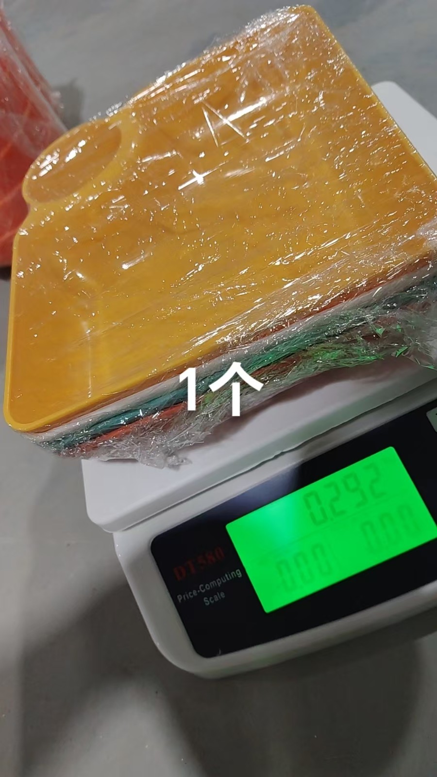 Color plastic bowl