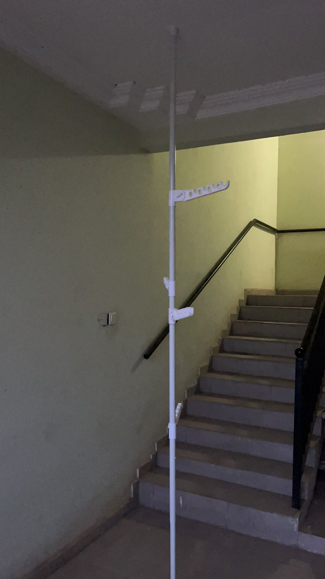 Standing clothes rack-PROMOTION